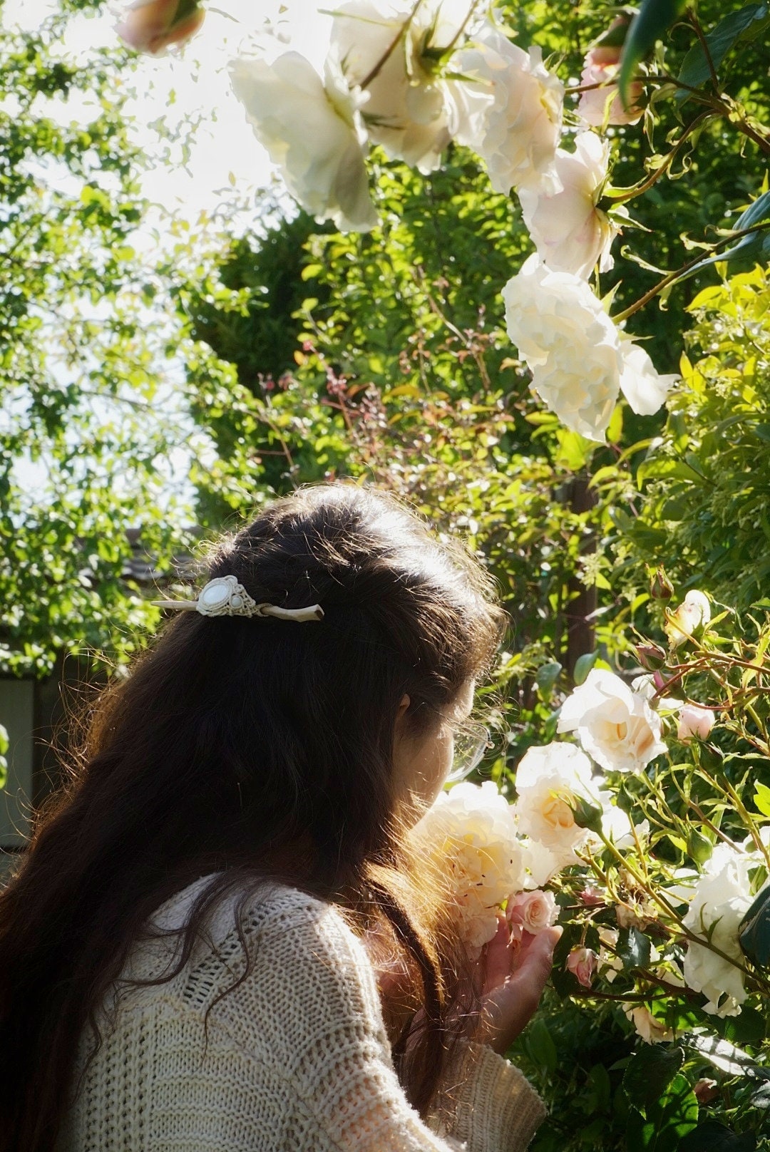 Barrette à Cheveux Macramé et Épingle à Cheveux en Bois de Frêne et Nacre - Coton & Astrance