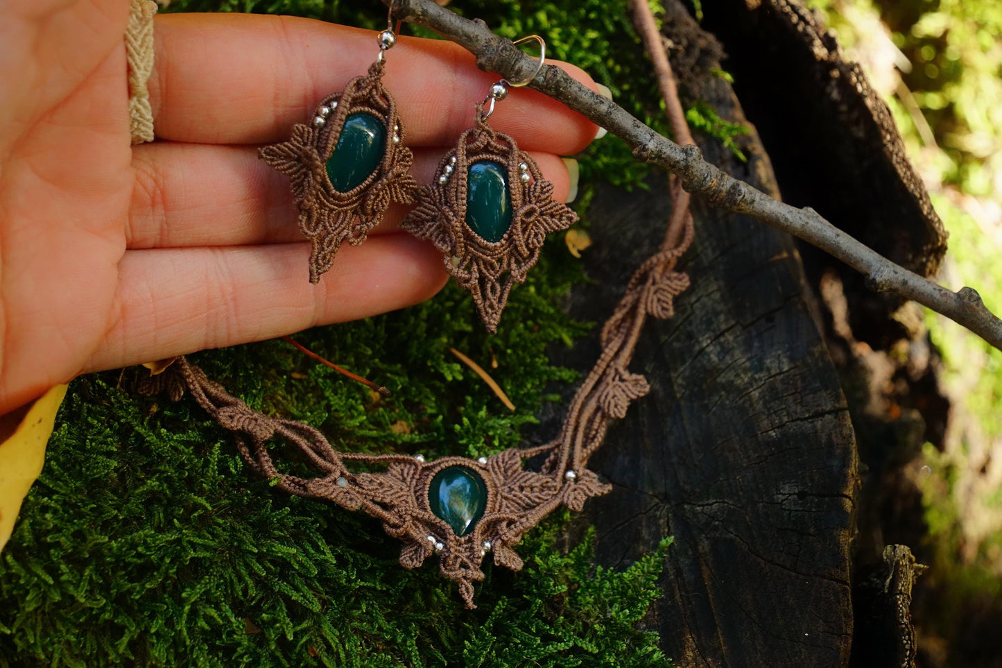 Boucles d'Oreilles Elfique en Micro-Macramé avec Aventurine - Coton & Astrance