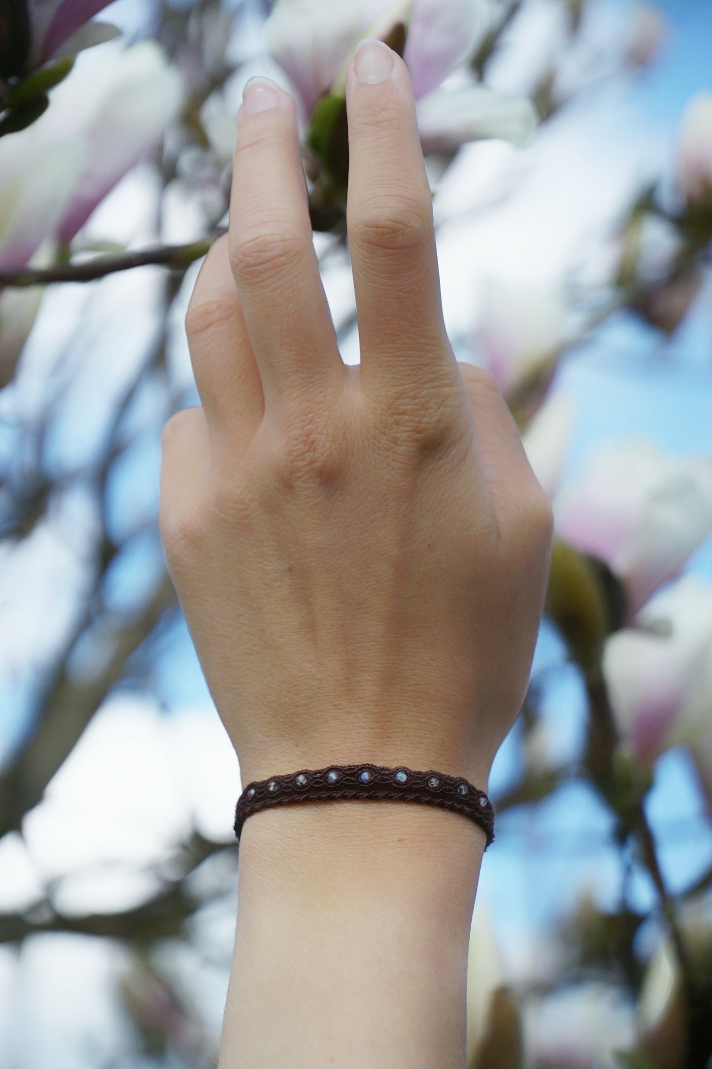 Bracelet Double Rang Réglable en Micro Macramé – Labradorite aux reflets bleus - Coton & Astrance
