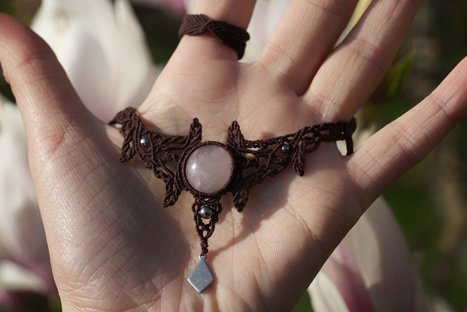 Collier Ras-de-cou Bohème - Quartz Rose - Coton & Astrance