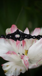 Bracelet mystique sombre élégant micro macramé – Coton et Astrance