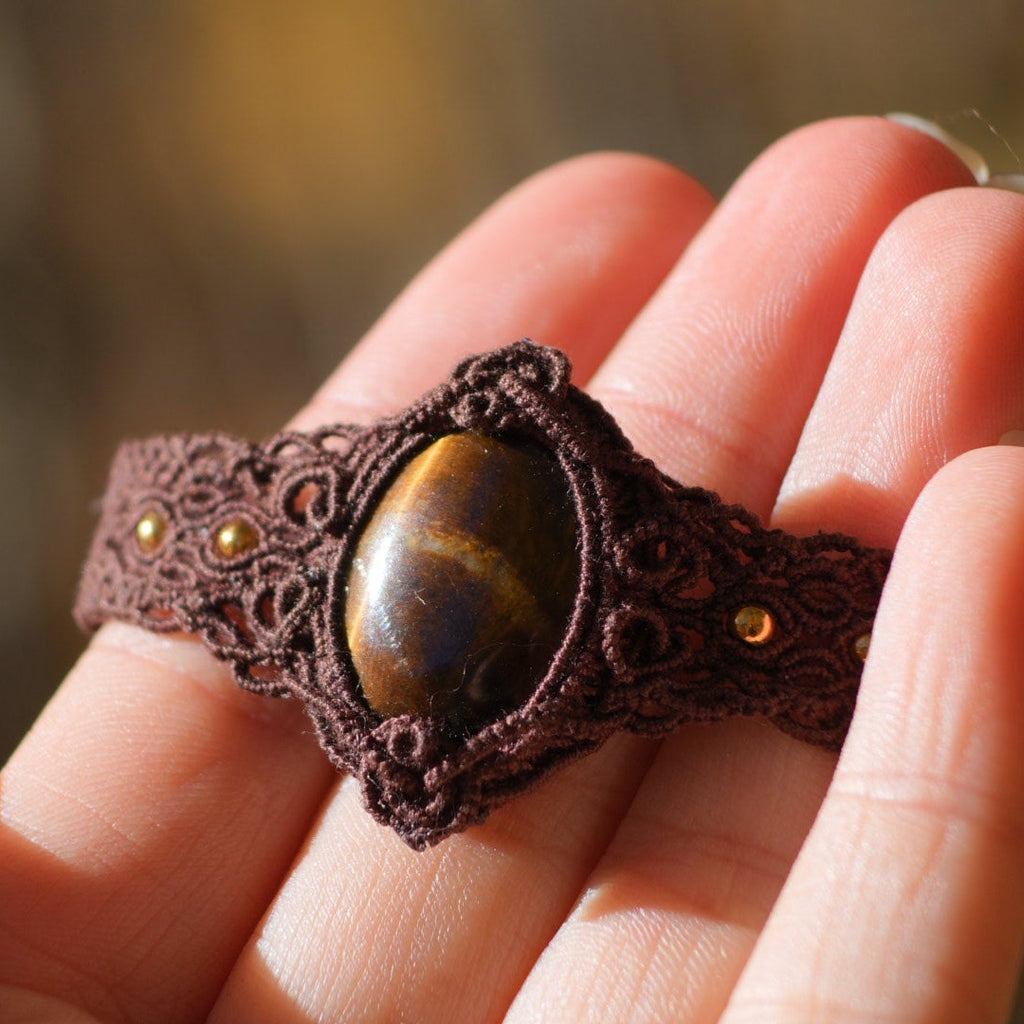 Bracelet artisanal bohème automnal en micro macramé  - Coton et Astrance