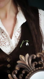 Broche perce-neige en micro macramé faite main Coton et Astrance