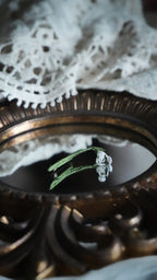 Broche perce-neige en micro macramé faite main Coton et Astrance