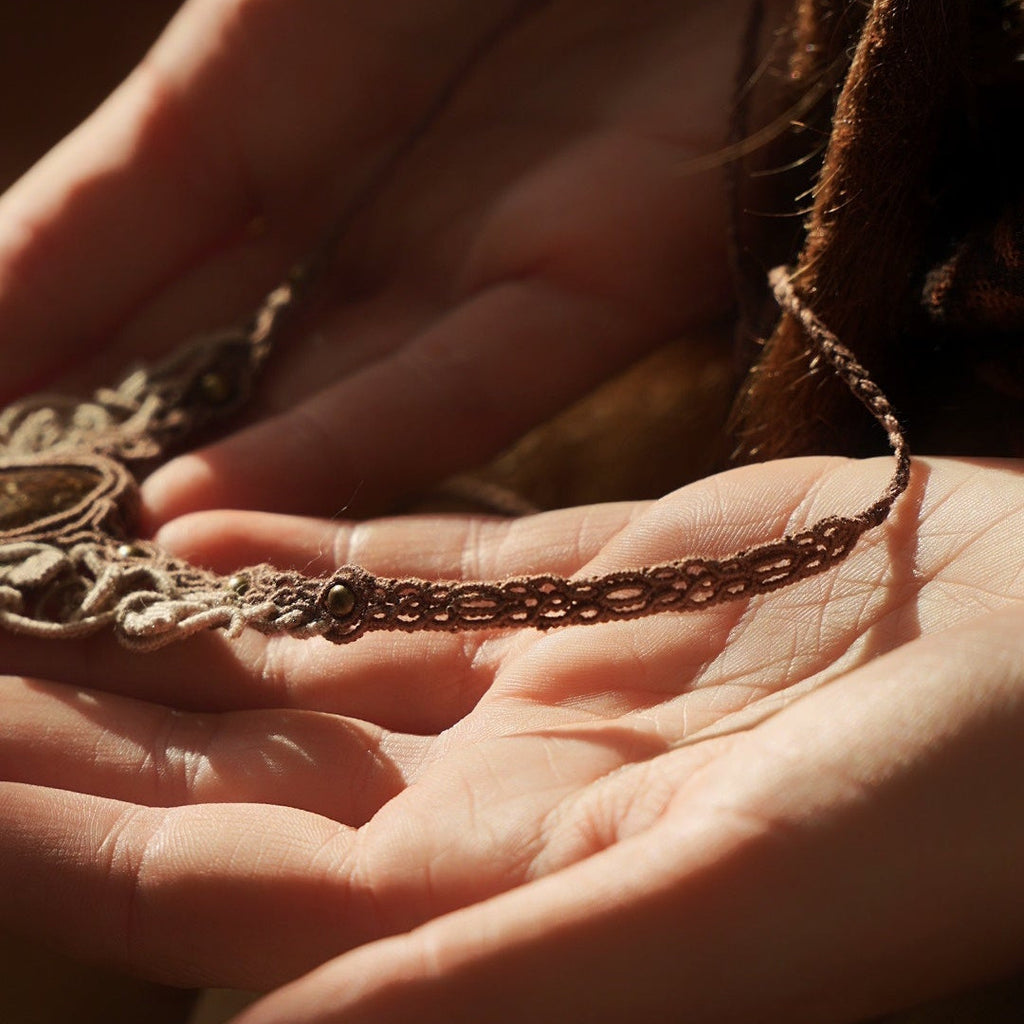 Bijou elfique nature fait main en France - Coton et Astrance