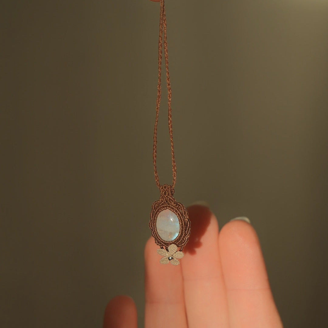 Bijou féerique artisanal réglable en coton - Coton et Astrance