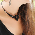 Bijou wicca en fluorite rose translucide et perles argentées