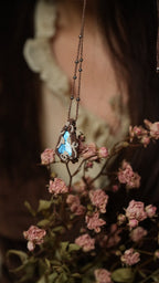 Pendentif féérique en pierre naturelle et macramé bohème Coton et Astrance