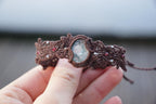Bracelet manchette en Pierre de Soleil de l'Oregon et Grenat Rouge - Coton & Astrance