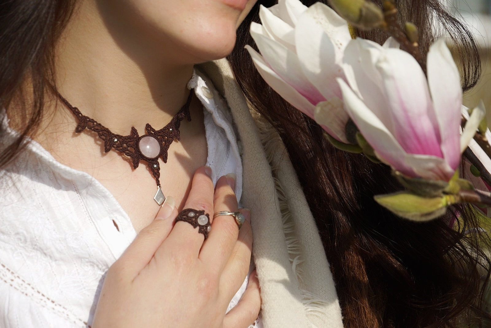 Collier Ras-de-cou Bohème - Quartz Rose - Coton & Astrance