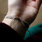 Bracelet femme en micro macramé et pierre naturelle rouge - Coton & Astrance