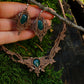 Boucles d'Oreilles Elfique en Micro-Macramé avec Aventurine - Coton & Astrance