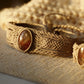 Bracelet manchette en micro macramé avec pierre de soleil de l’Oregon - Coton & Astrance