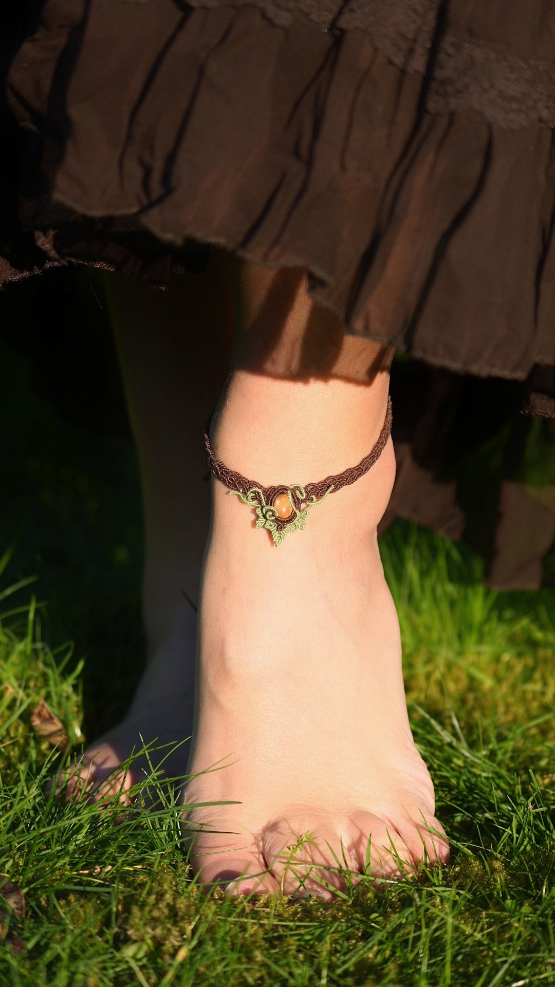 Bijou de cheville elfique en citrine et micro macramé - Coton & Astrance