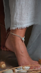 2 Chevillères larimar en micro macramé – bracelets de cheville fait main
