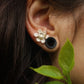 Puces florales micro macramé & citrine – Boucles elfiques - Coton & Astrance