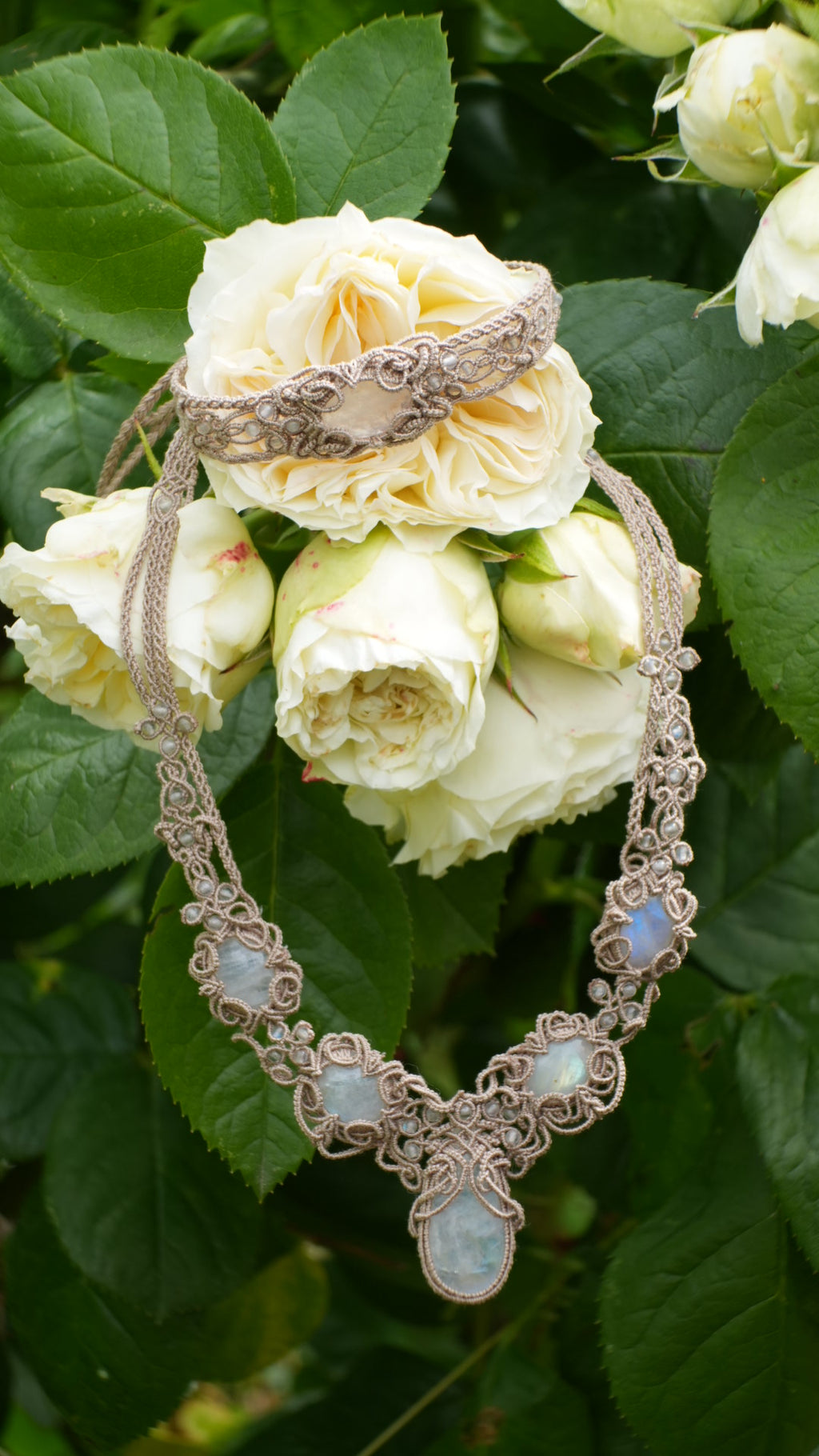 Parure pierre de lune pour mariage elfique (lot de 2) - Coton & Astrance