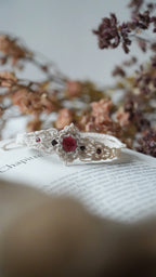 Bracelet princesse micro macramé grenat rouge - Royaume secret