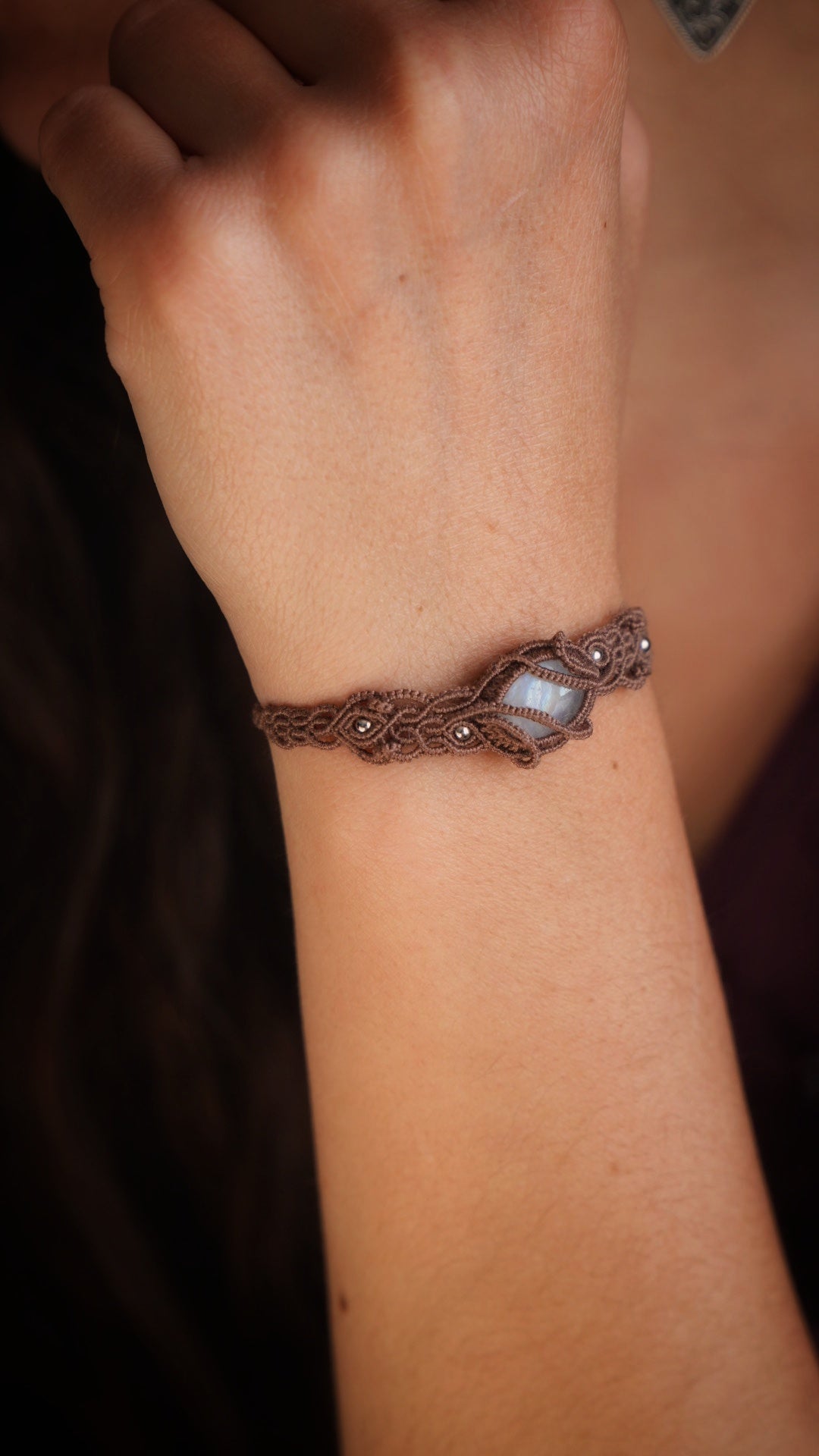 Bracelet pierre de lune arc-en-ciel asymétrique - Coton & Astrance