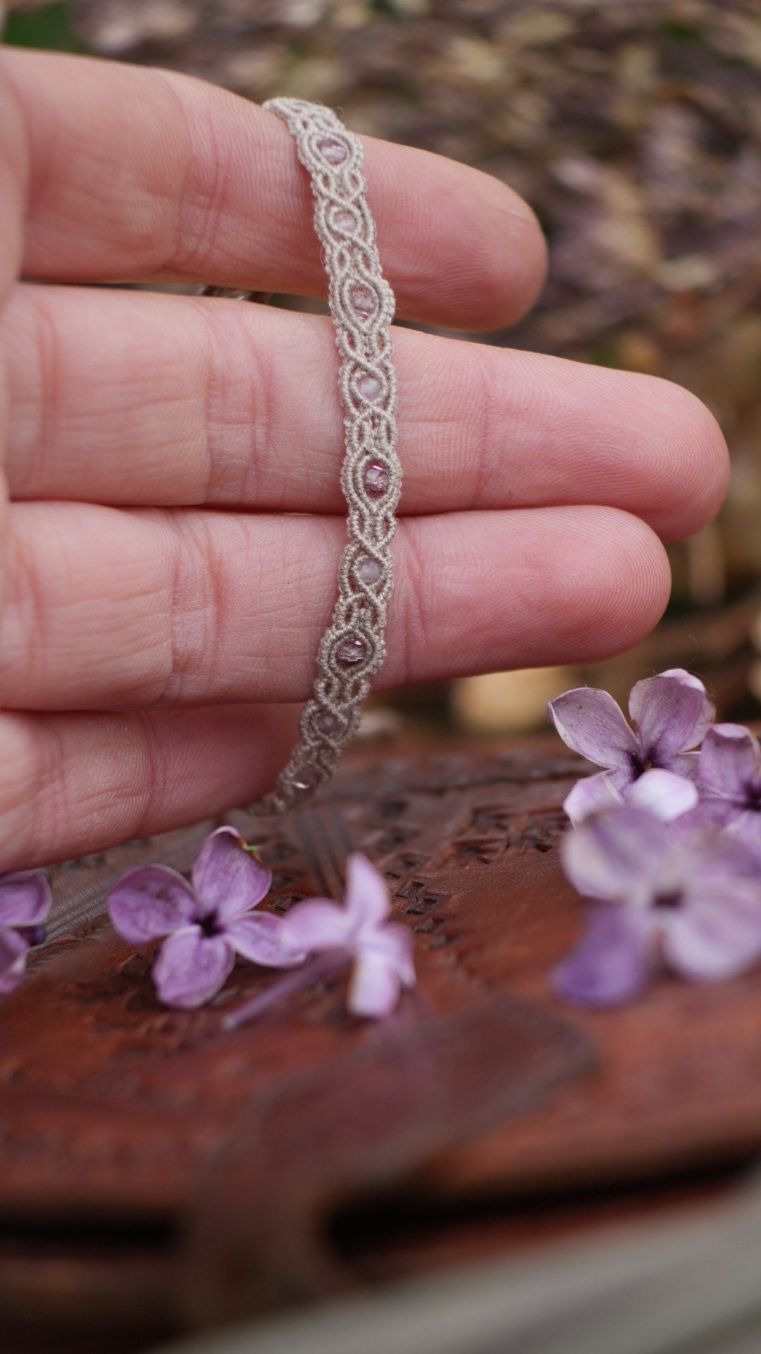 Bracelet minimaliste en quartz rose et perles de verre rose - Coton & Astrance