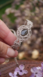 Bracelet elfique en micro macramé quartz fumé - Coton & Astrance